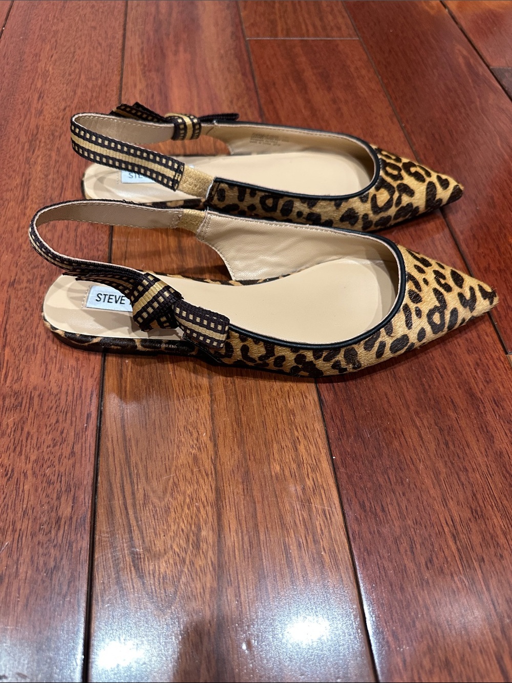 Beautiful slingback flats